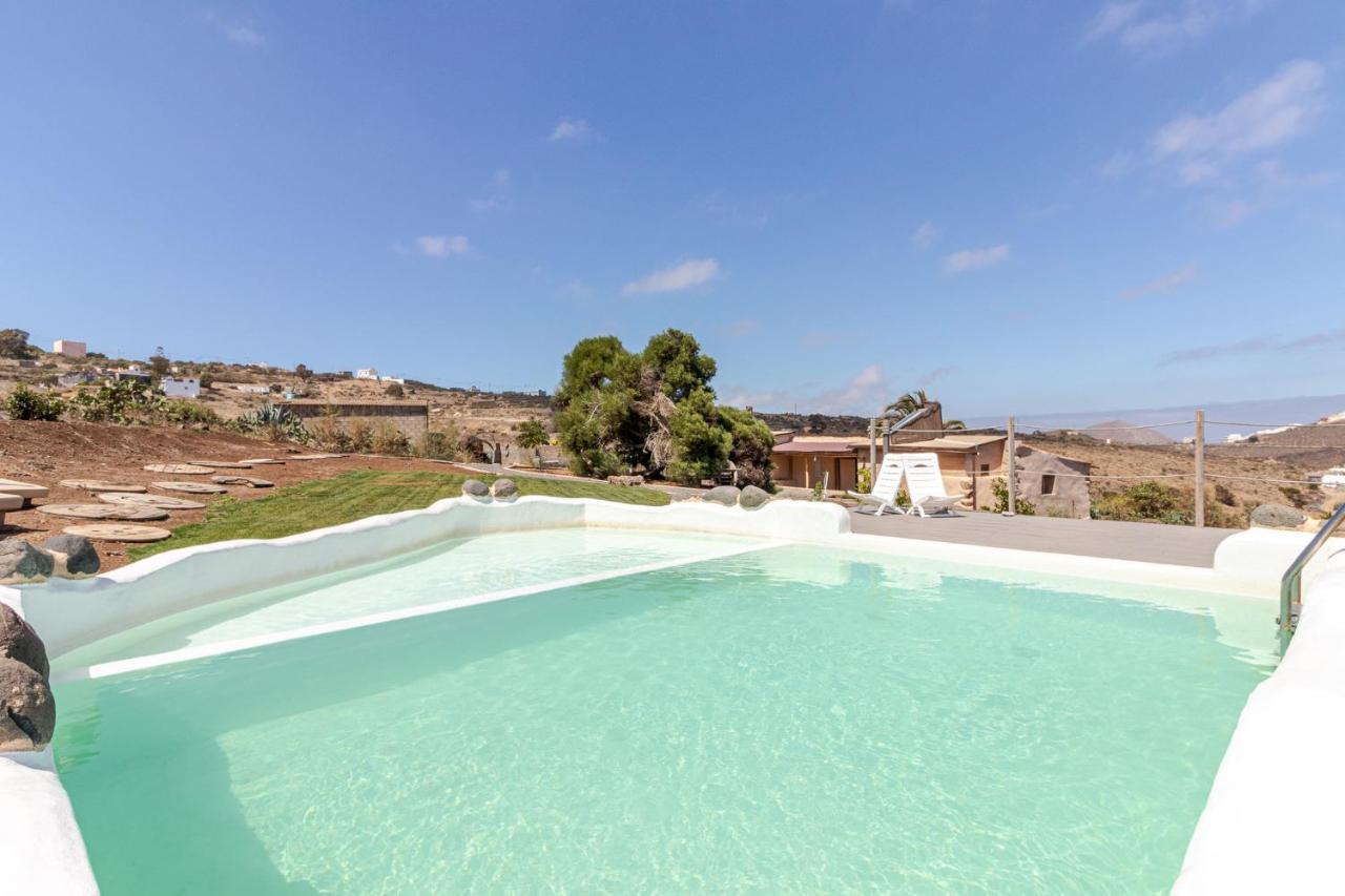 Flatguest Charming House + Pool + Terrace + Views Villa Santa Maria de Guia de Gran Canaria Exteriör bild